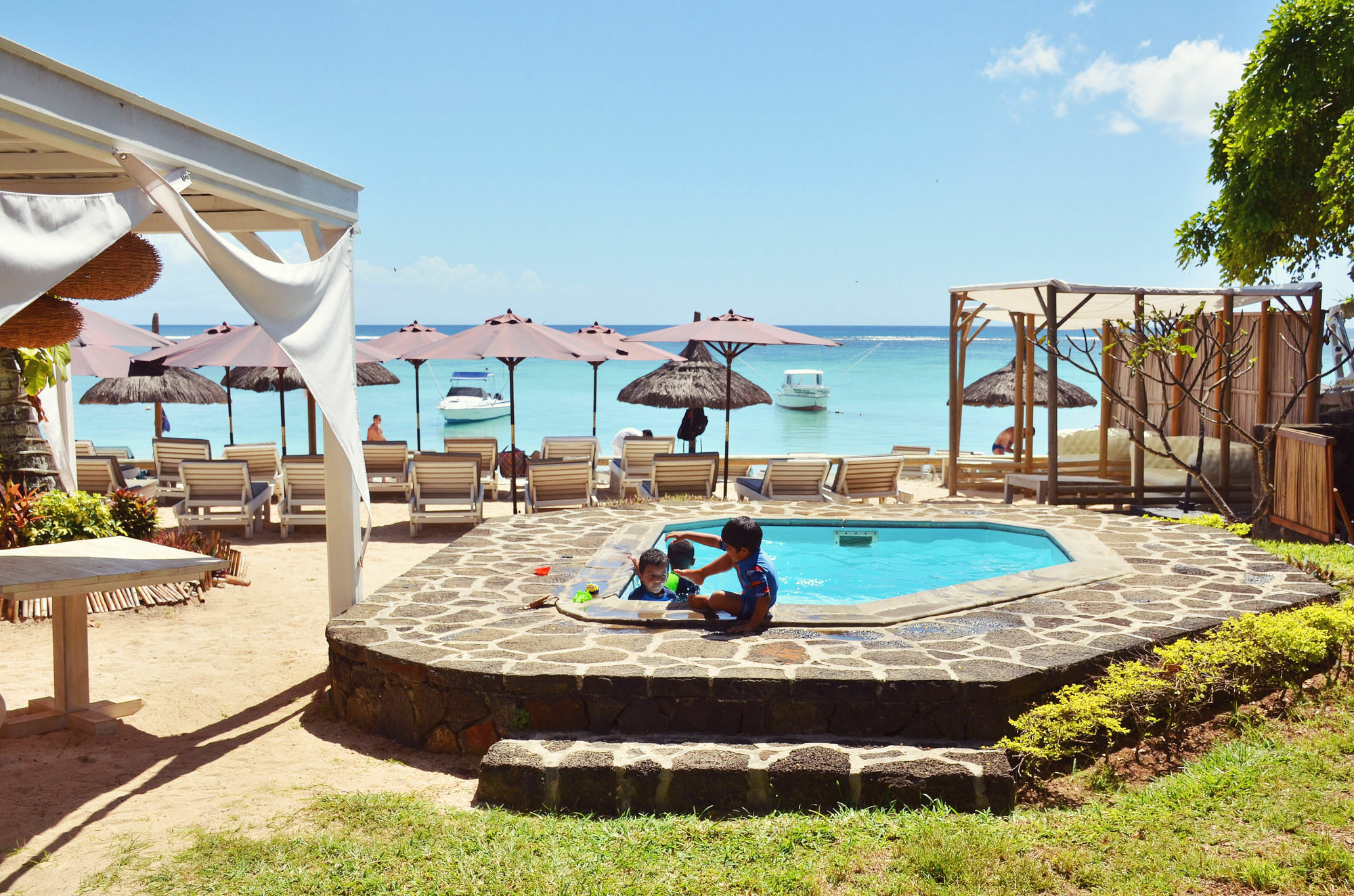 Clos Du Littoral By Fine & Country Grand Baie Exteriör bild